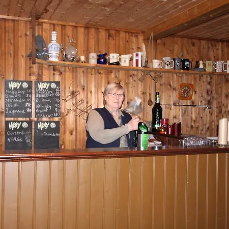 Inn Fjellvaer Gjestegard *
