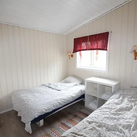 Fjellvaer Gjestegard Inn *